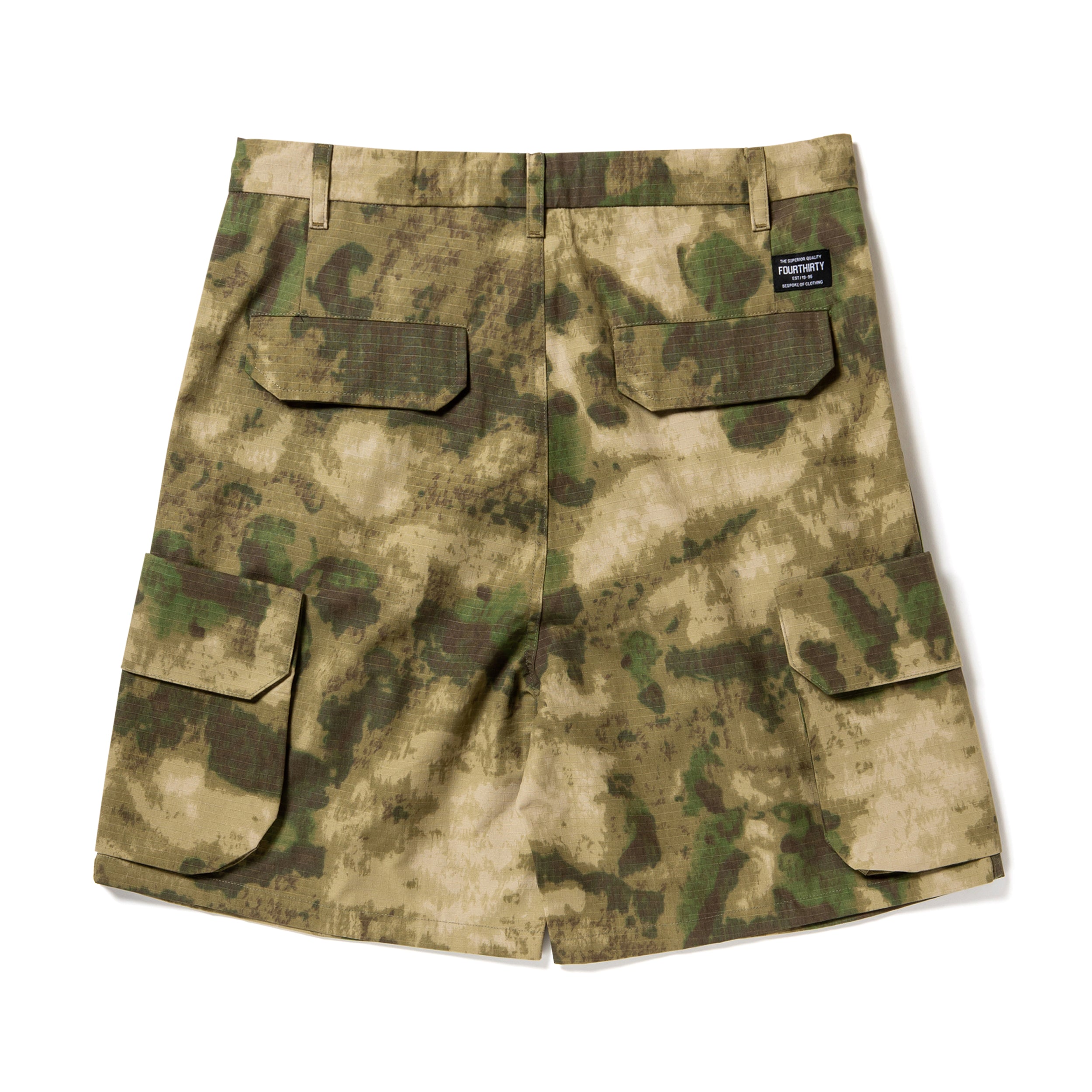 430 CAMO ESLOT CARGO SHORTS