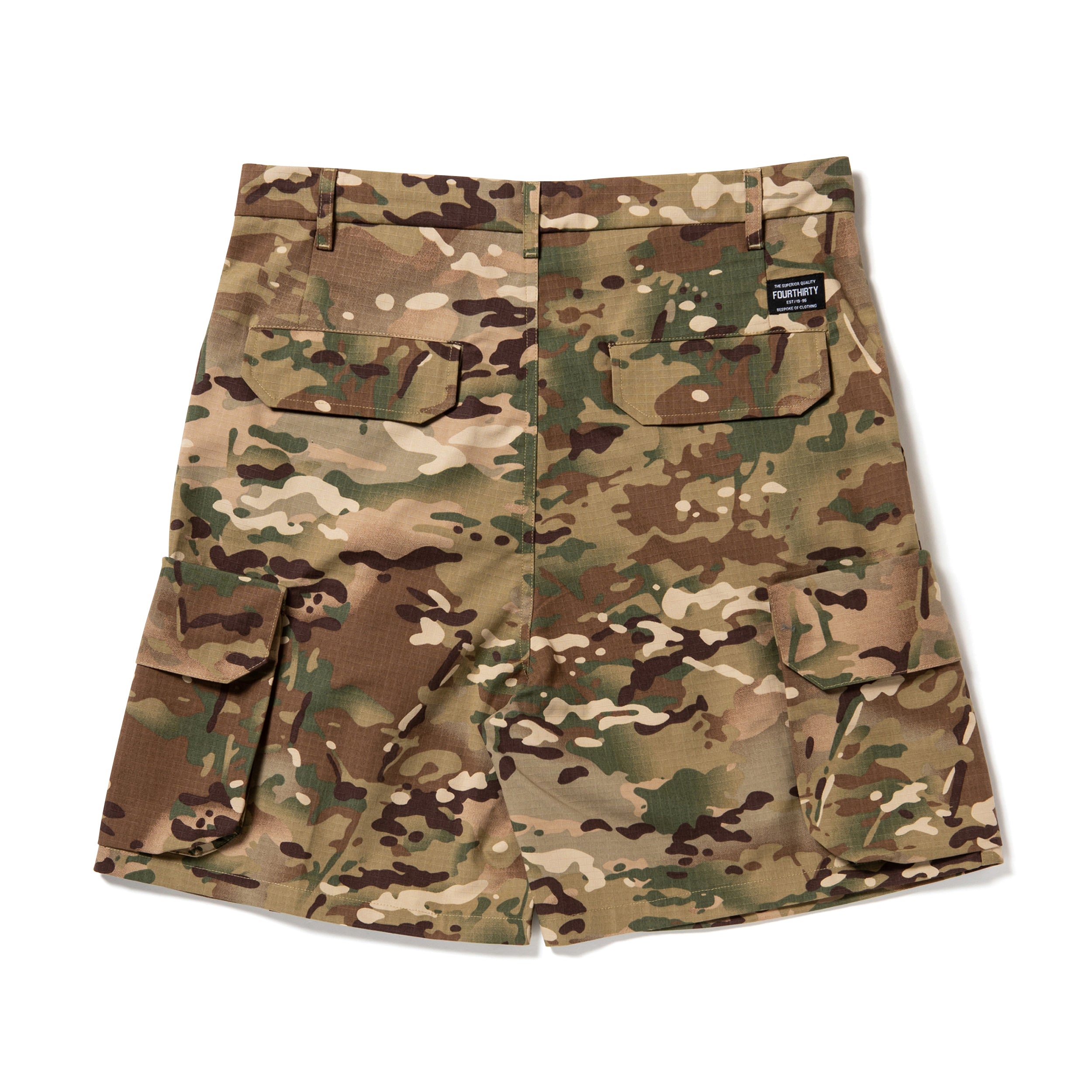430 CAMO ESLOT CARGO SHORTS