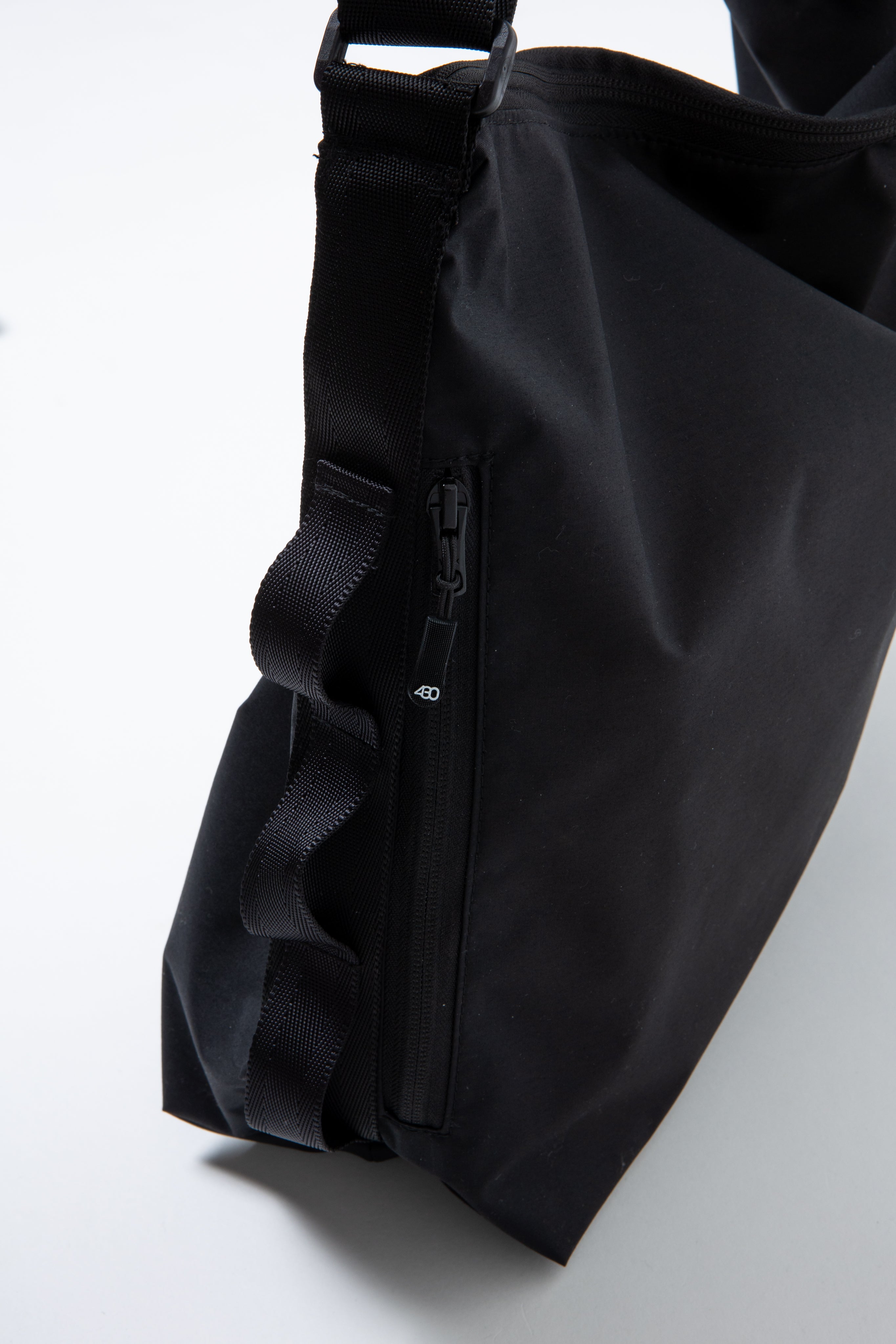 430 LYR BIG BOAT SHOULDER BAG