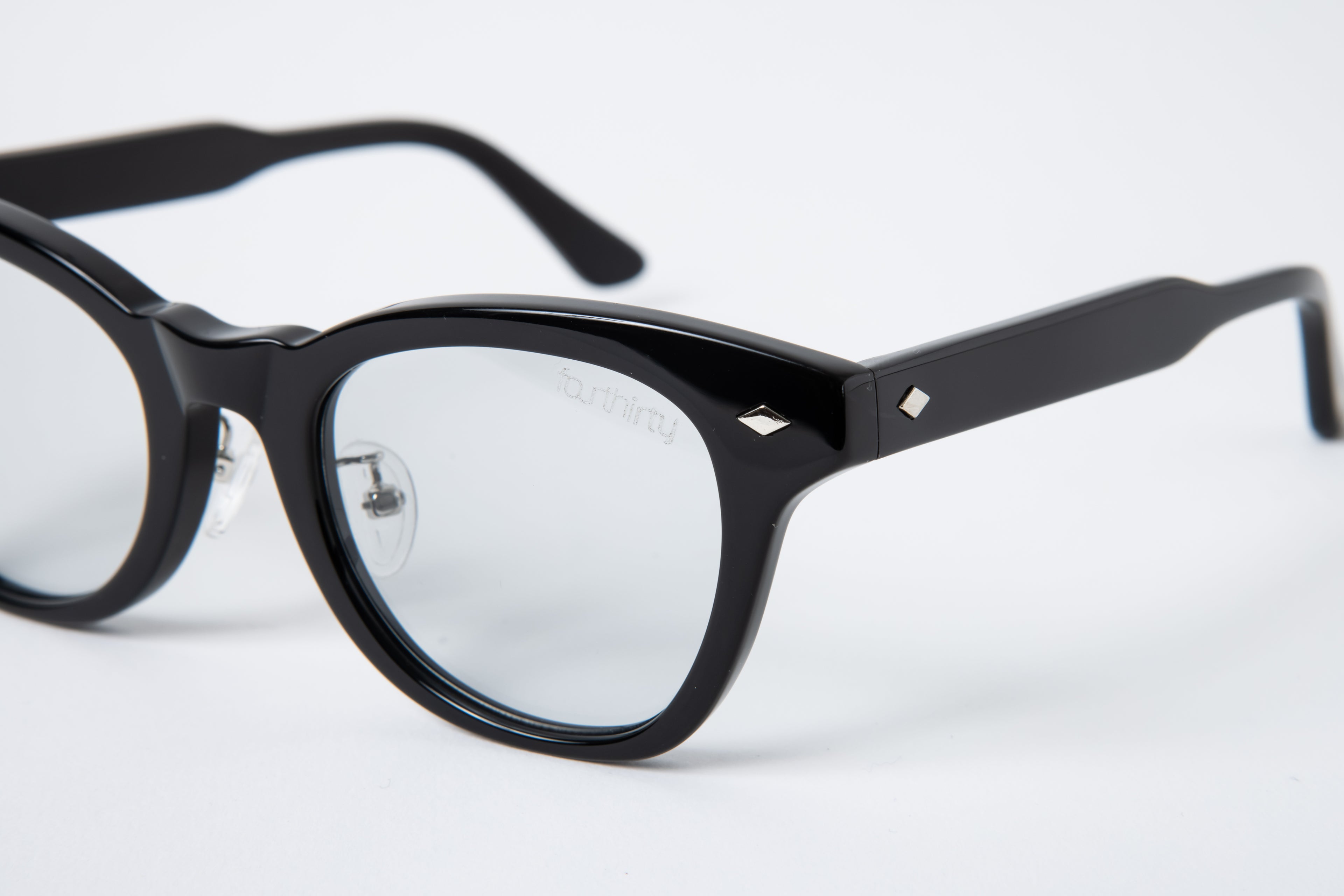 430 "W" PHOTOCHROMIC LENS