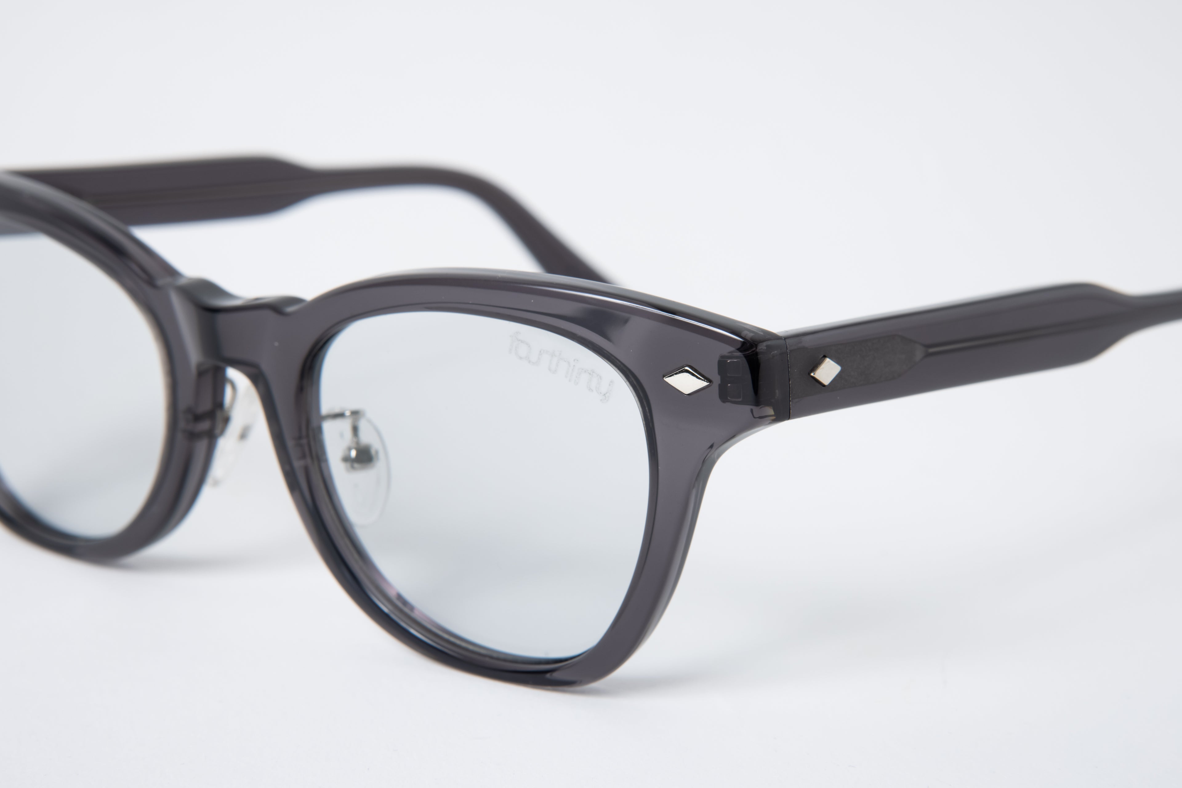 430 "W" PHOTOCHROMIC LENS