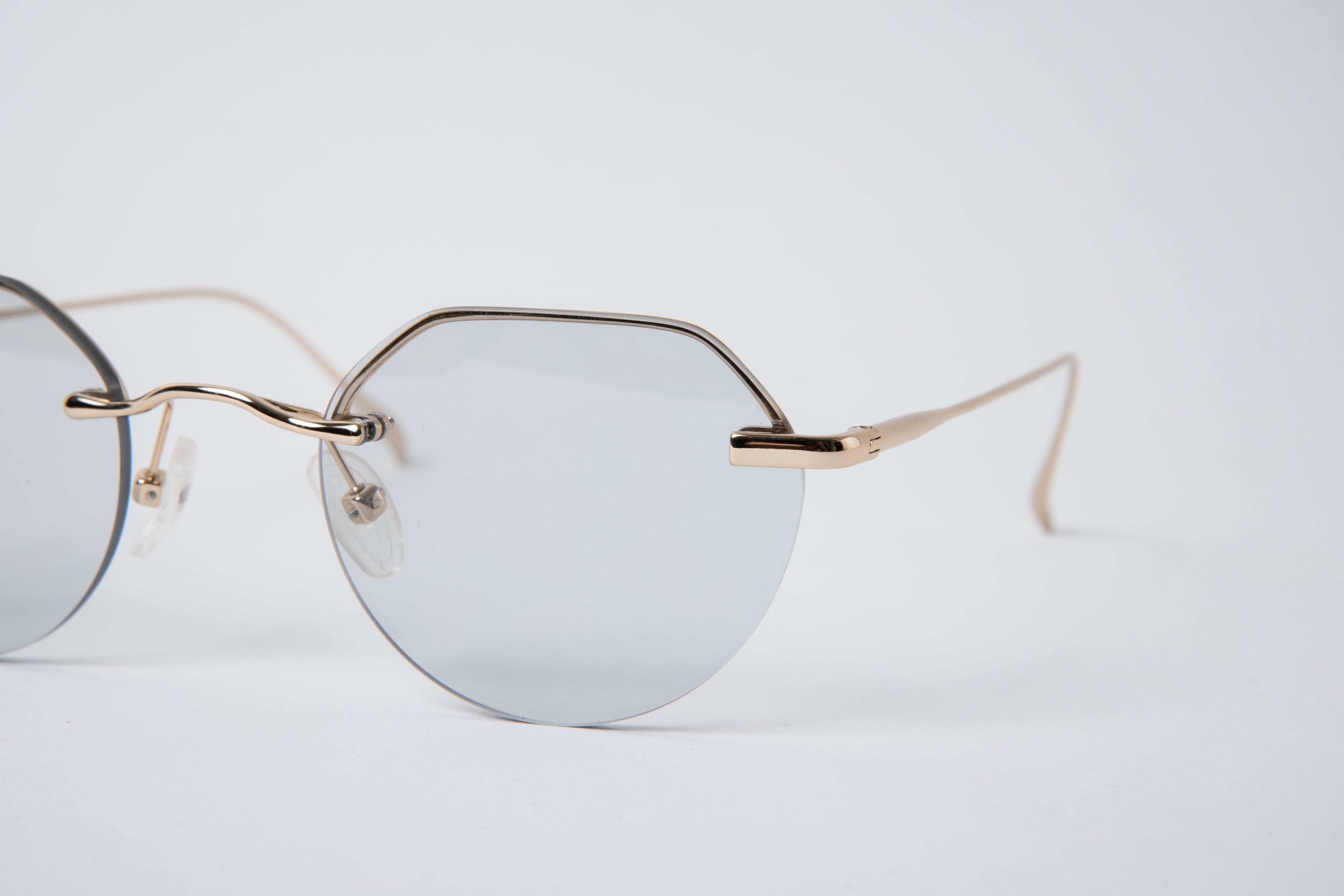 ACCESSORIES – DECADE ONLINE STORE