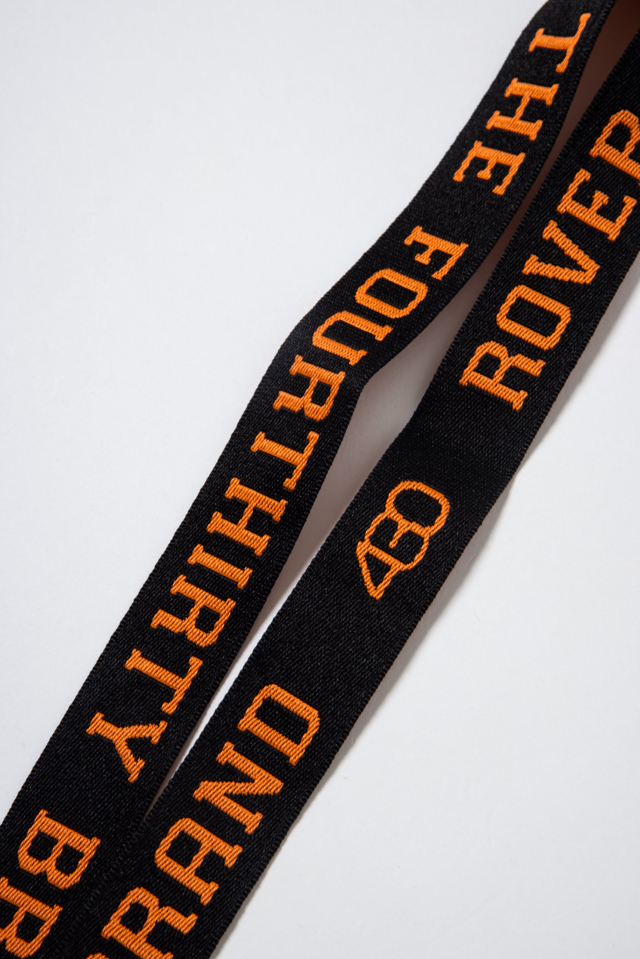 430 LOGO NECK PIECE