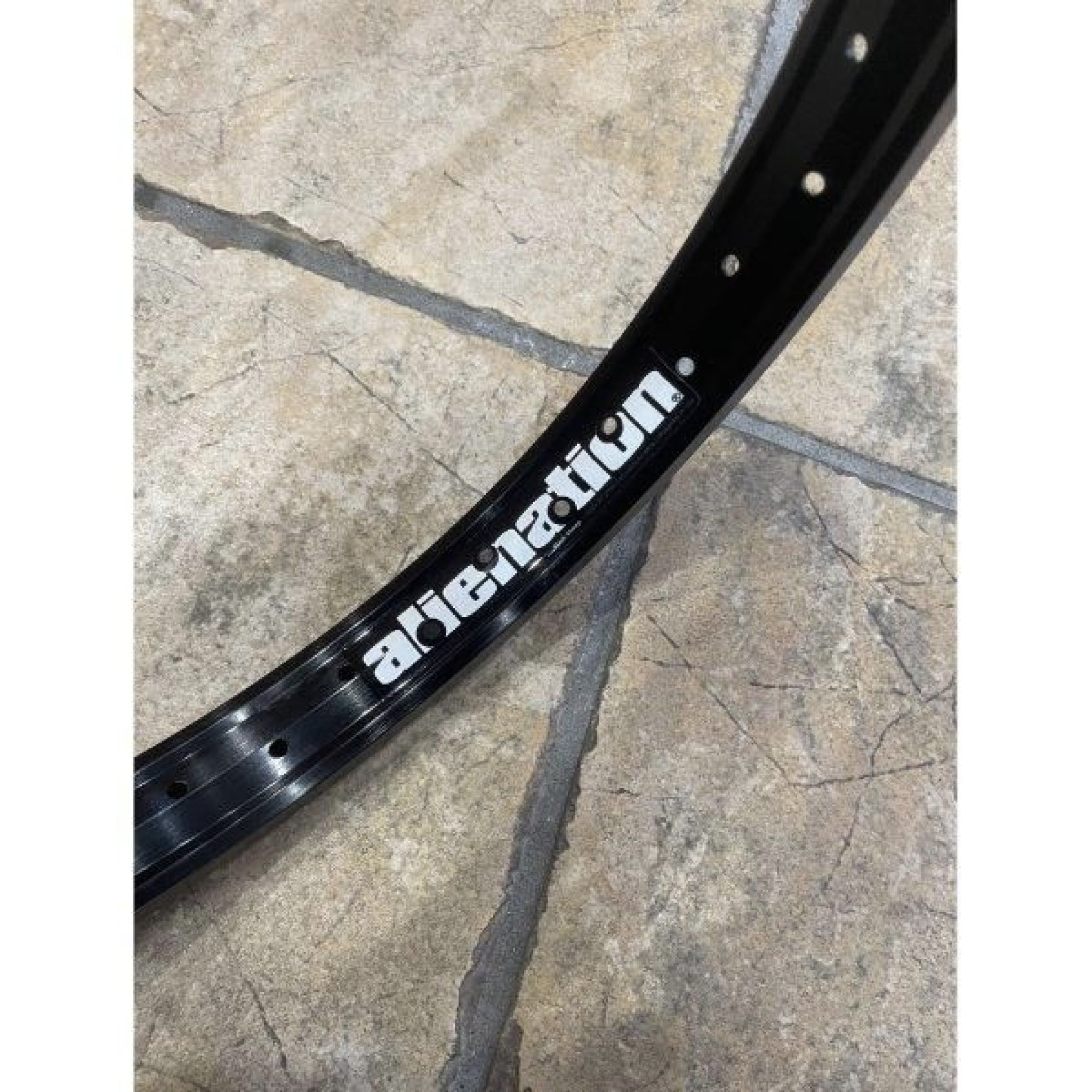 Alienation RIM AN (AM) 16 305x27 BLACK SHEEP 36 BK/NMSW