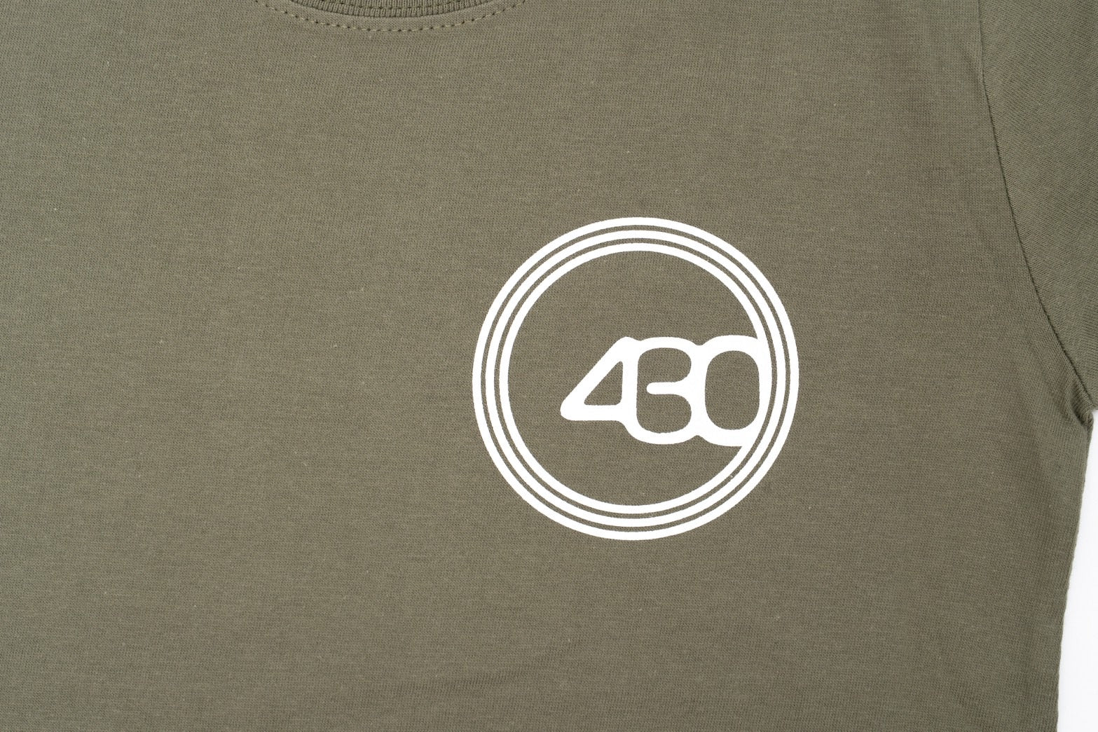 430 TRI CIRCLE LOGO KIDS TEE