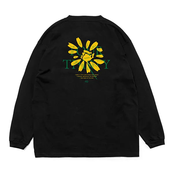 430 NF "LOVE ME? LOVE ME NOT?" L/S TEE